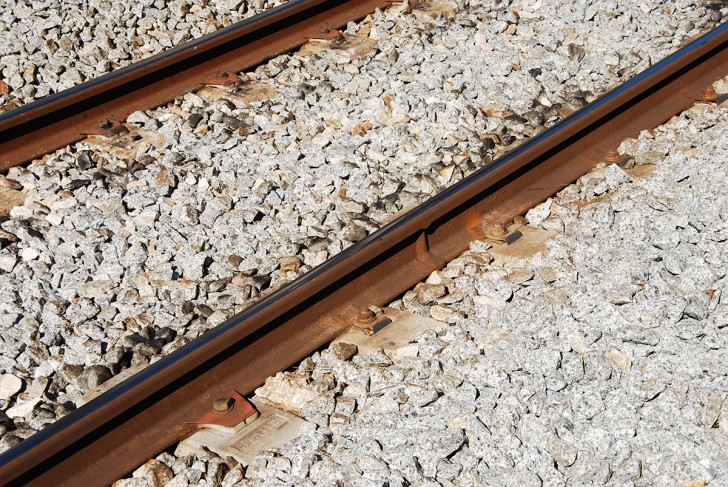 Pourquoi Des Cailloux Sur Les Rails Savez-vous Pourquoi Les Voies Ferrées Sont Toujours Placées Sur Des